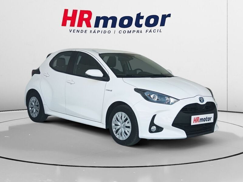 Blanco Usado 2021 Toyota Yaris Hybrid Business Edition Berlina | 18.190 € (Precio justo) - Imagen 1/4