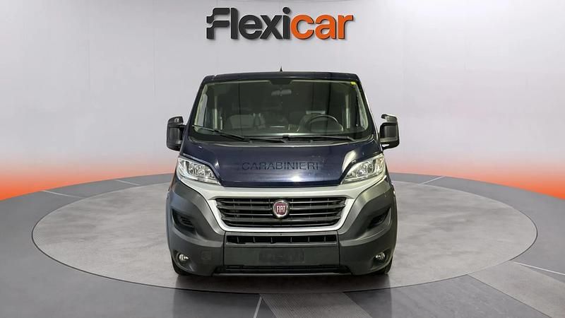 Usado Fiat Ducato 150 CV (110 kW) 2018 Azul Van