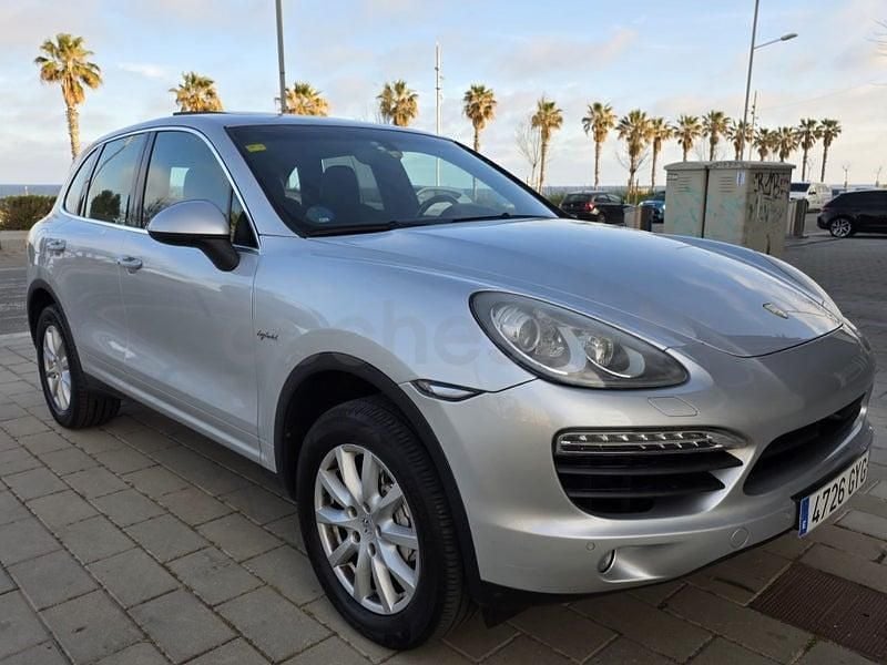 Usado Porsche Cayenne 380 CV (279 kW) 2010 Gris / plata SUV