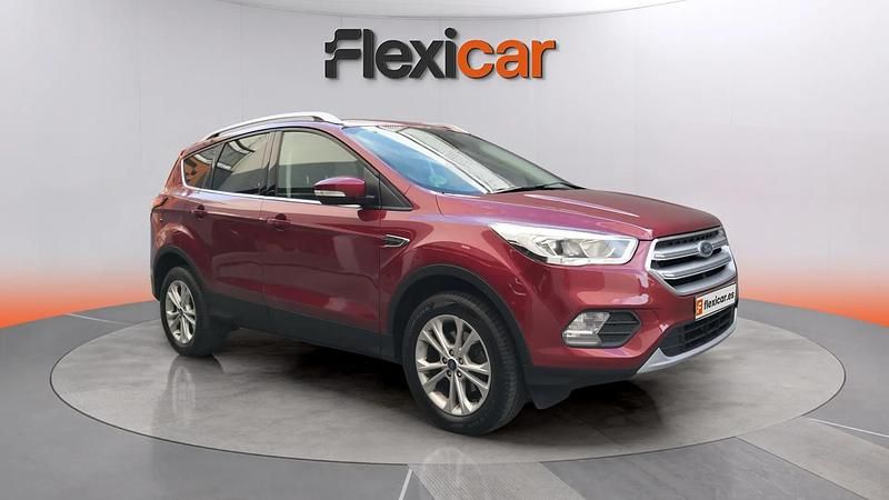 Usado Ford Kuga Titanium 150 CV (110 kW) 2017 Burdeos SUV