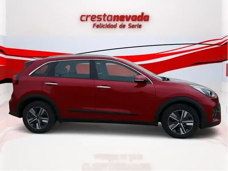 Käytetty Kia Niro 140 HP (102 kW) 2022 Punainen Katumaasturi