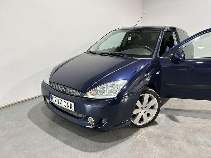 Usado Ford Focus Business Edition 115 CV (84 kW) 2003 Azul Utilitario