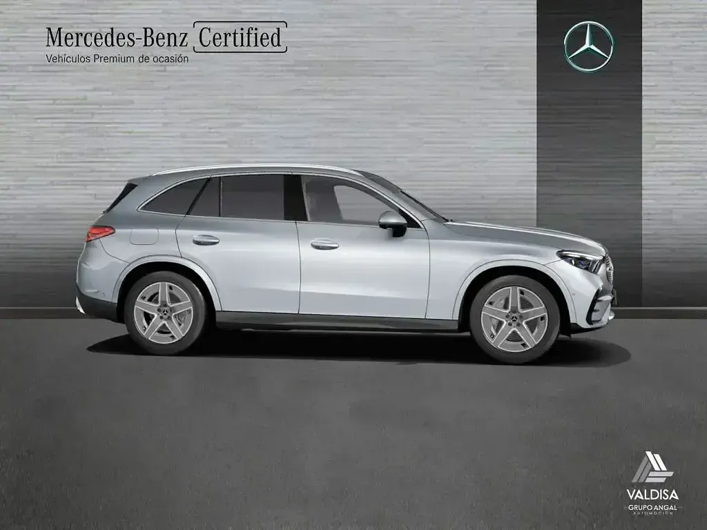 Usado Mercedes GLC220 197 CV (144 kW) 2025 Plata hightech SUV