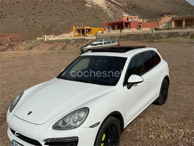 Usado Porsche Cayenne 240 CV (176 kW) 2012 Blanco SUV