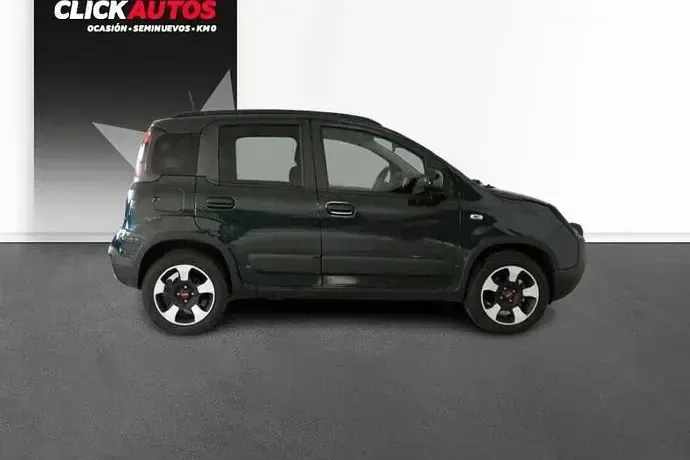 Usado Fiat Panda Cross Cross 70 CV (51 kW) 2024 Utilitario