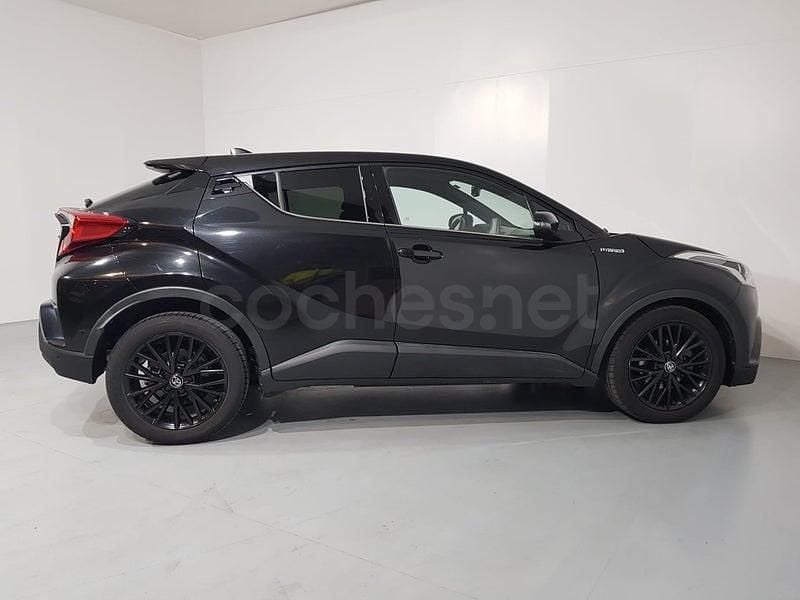 Usado Toyota C-HR Advance 122 CV (89 kW) 2019 Negro SUV