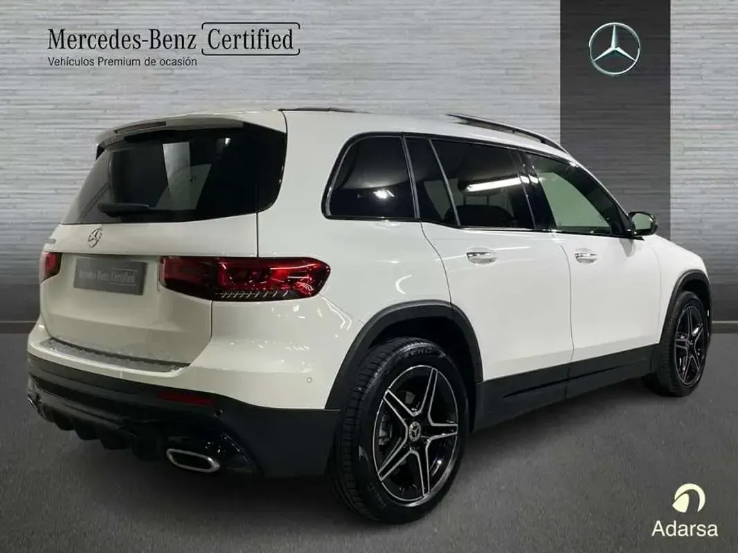 Usado Mercedes GLB200 AMG line 150 CV (110 kW) 2023 SUV
