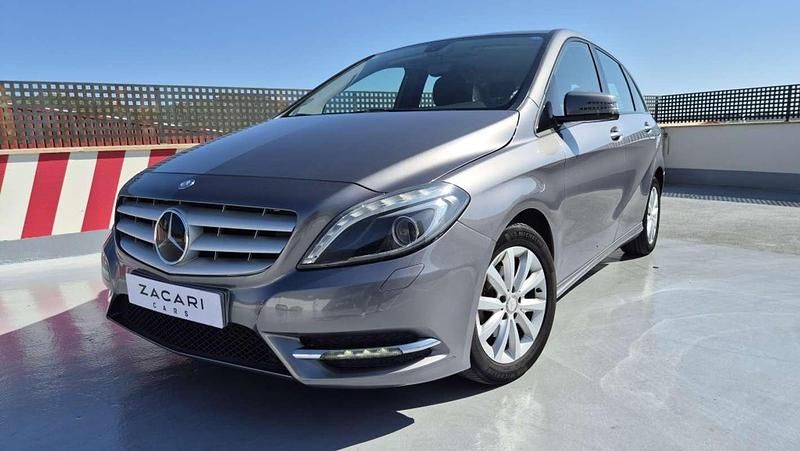 Gris Usado 2013 Mercedes B180 Monovolumen | 11.500 € (Caro) - Imagen 1/4