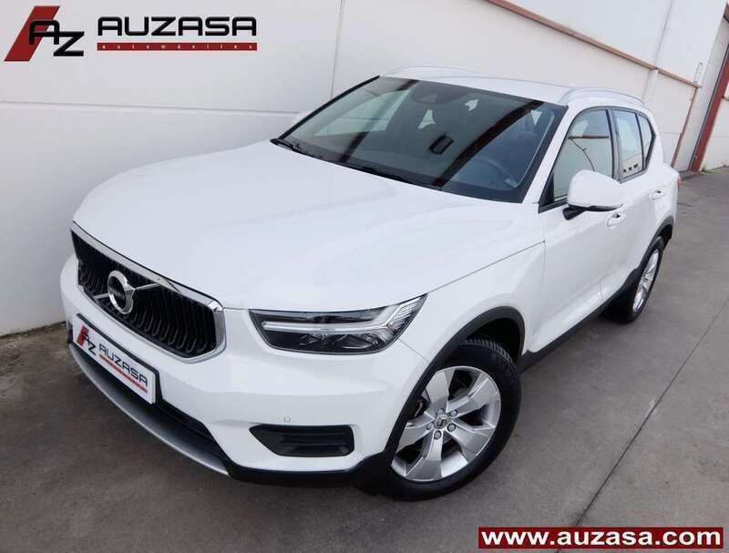 Blanco Usado 2019 Volvo XC40 Momentum SUV | 22.900 € (Buen precio) - Imagen 1/4