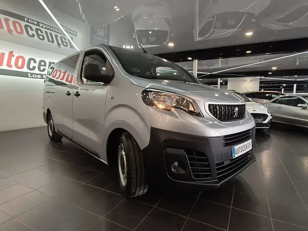 Usado Peugeot Expert 150 CV (110 kW) 2018 Gris Van