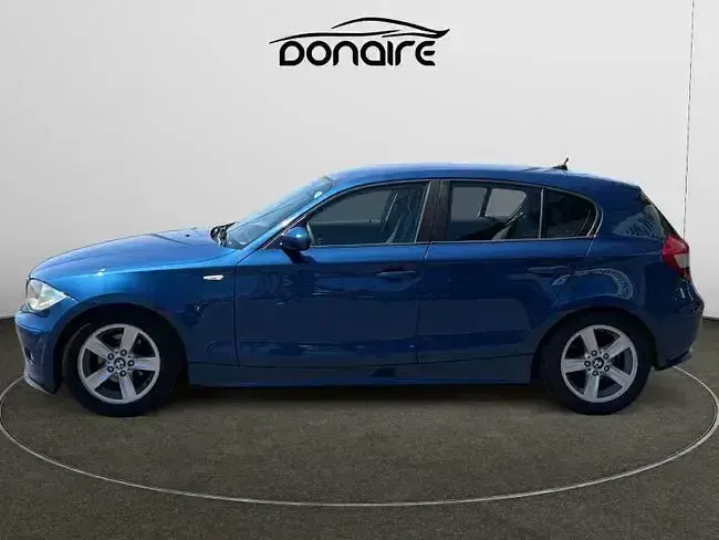 Usado BMW 118 122 CV (89 kW) 2005 Azul Utilitario