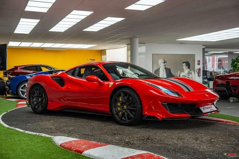 Usado Ferrari 488 721 CV (530 kW) 2018 Rojo Coupe