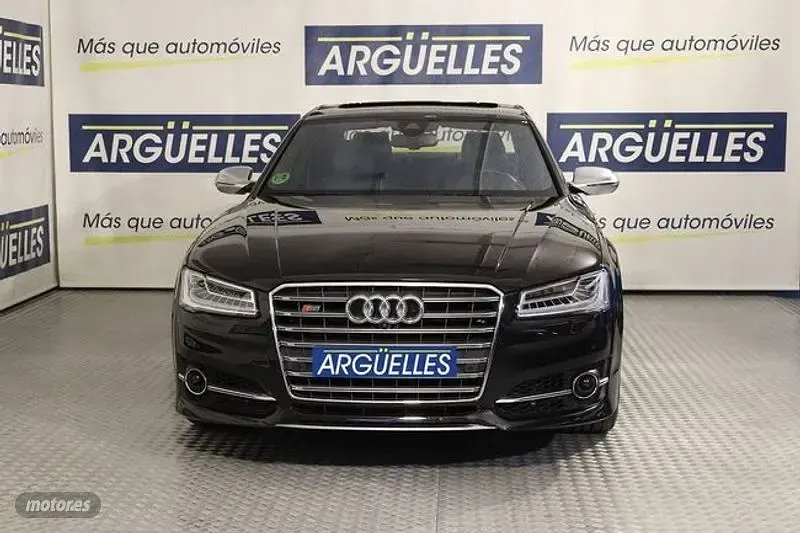Usado Audi S8 Advanced 520 CV (382 kW) 2015 Negro Berlina
