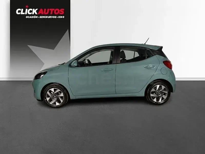 Usado Hyundai i10 67 CV (49 kW) 2024 Verde Utilitario