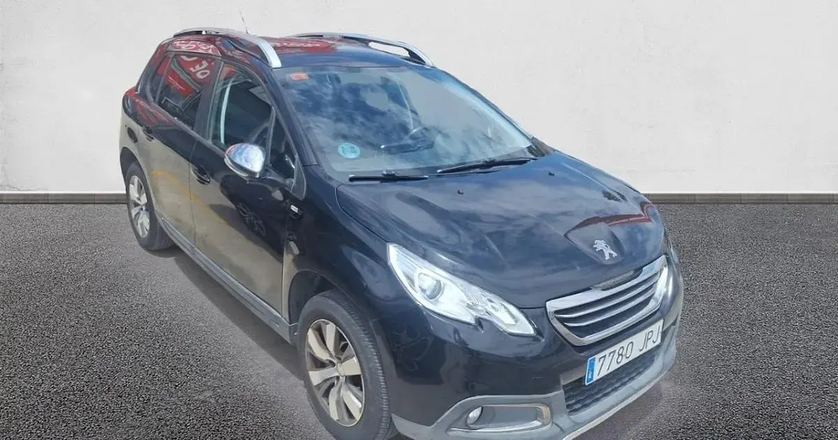 Usado Peugeot 2008 Allure 100 CV (73 kW) 2016 SUV