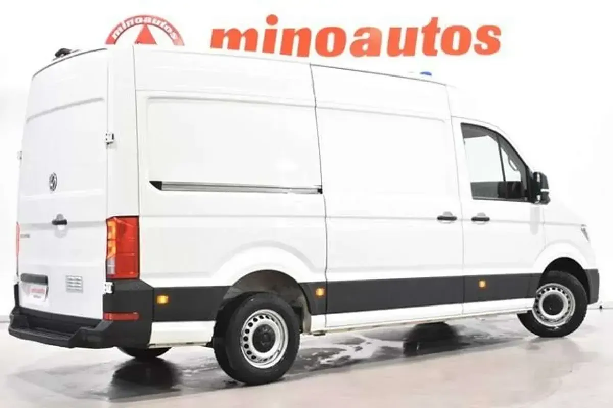Usado VW Crafter 140 CV (102 kW) 2019 Blanco Van