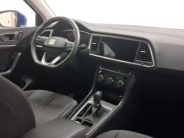 Usado Seat Ateca Style 150 CV (110 kW) 2024 Azul SUV