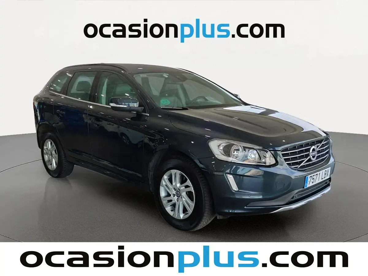 Usado Volvo XC60 Momentum 181 CV (133 kW) 2015 Gris SUV