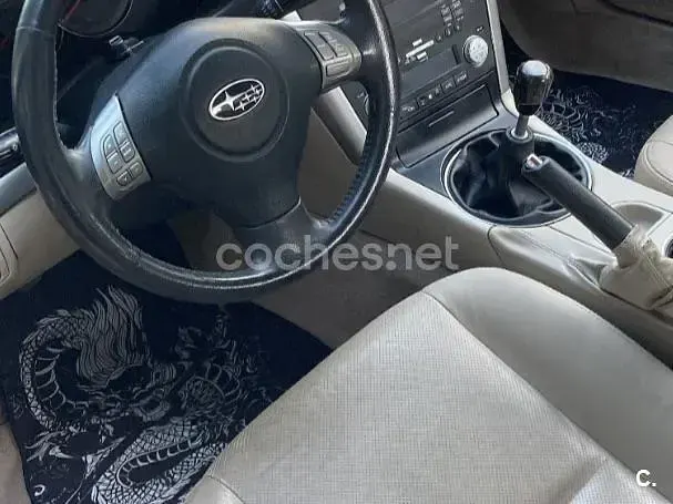 Usado Subaru Legacy 150 CV (110 kW) 2008 Negro Familiar