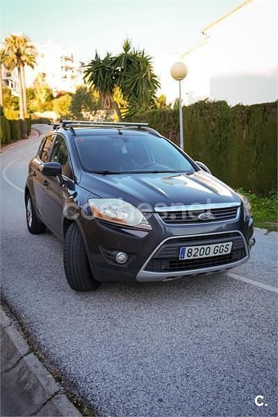 Usado Ford Kuga Titanium 136 CV (100 kW) 2008 Negro SUV