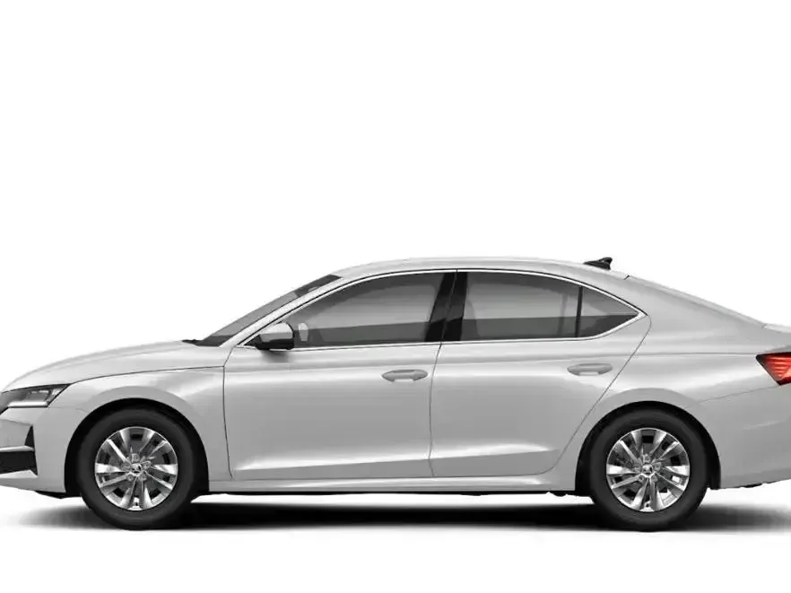 Usado Skoda Octavia Selection 150 CV (110 kW) 2024 Blanco