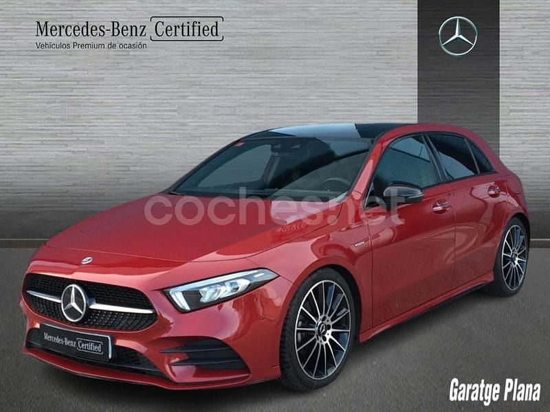 Usado Mercedes A200 150 CV (110 kW) 2021 Granate Berlina
