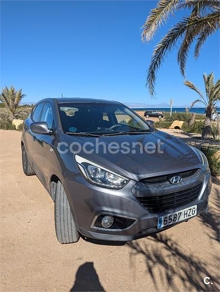 Usado Hyundai ix35 135 CV (99 kW) 2014 Gris / plata SUV