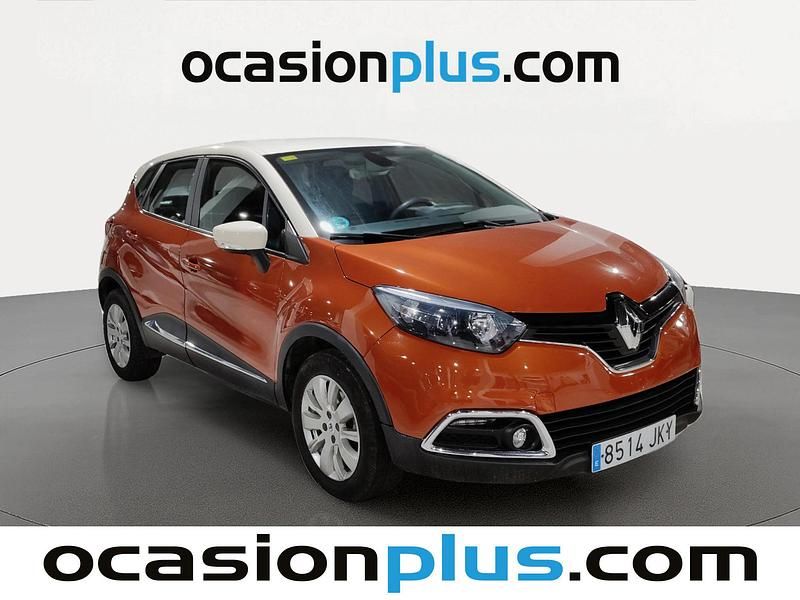 Usado Renault Captur Intens 120 CV (88 kW) 2015 Naranja SUV