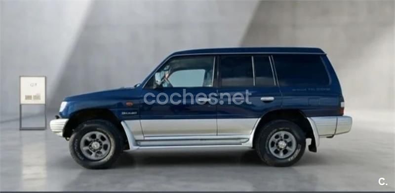 Usado Mitsubishi Montero 181 CV (133 kW) 1998 Azul SUV