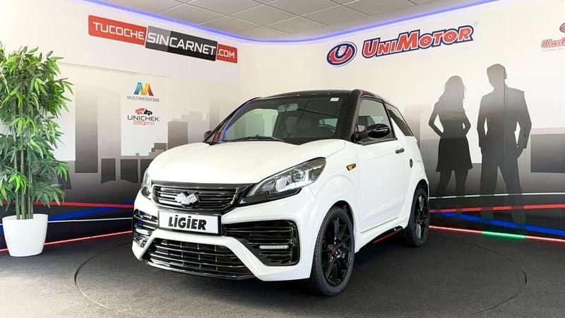 Usado Ligier JS60 11 CV (8 kW) 2022 Blanco Utilitario