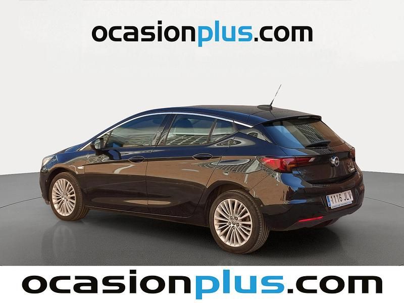 Usado Opel Astra Excellence 125 CV (91 kW) 2016 Negro Utilitario