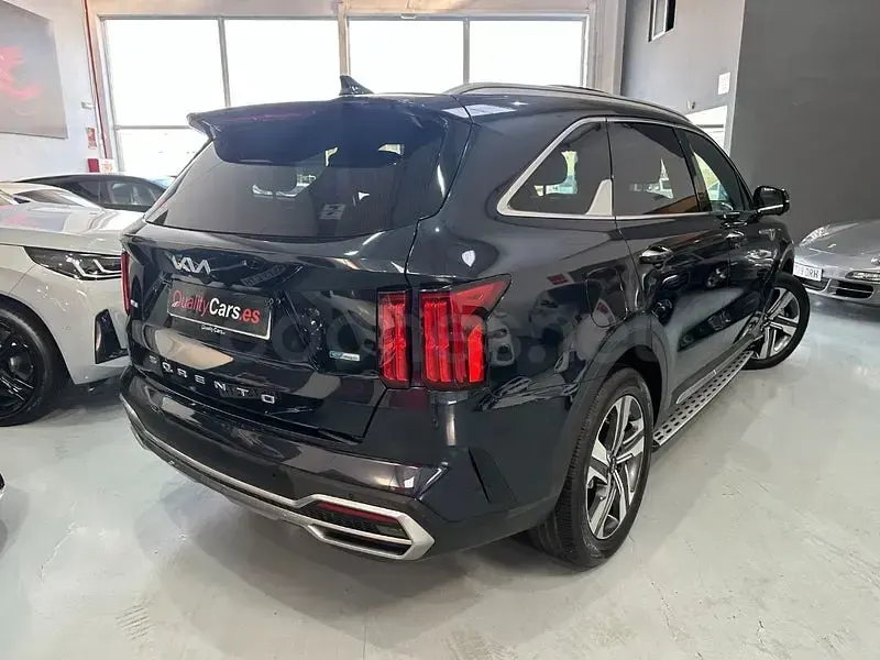 Usado Kia Sorento 265 CV (194 kW) 2022 Azul SUV