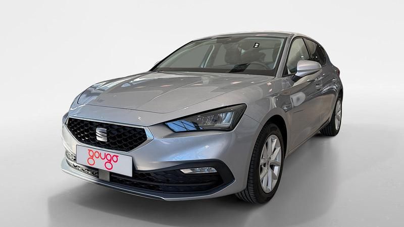 Usado Seat Leon Style 115 CV (84 kW) 2023 Gris / plata Berlina