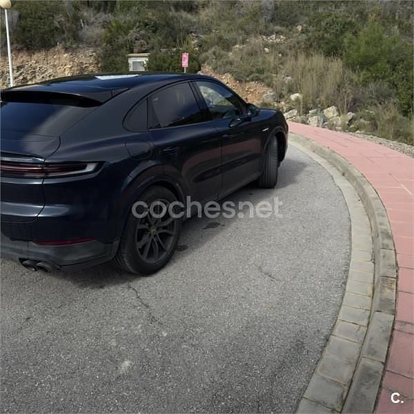 Usado Porsche Cayenne Coupe 462 CV (339 kW) 2023 Azul Coupe
