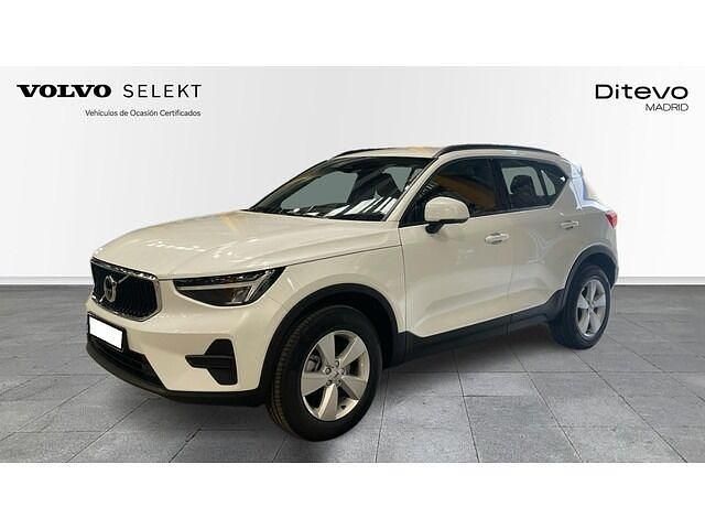 Blanco Usado 2025 Volvo XC40 SUV | 33.900 € - Imagen 1/4