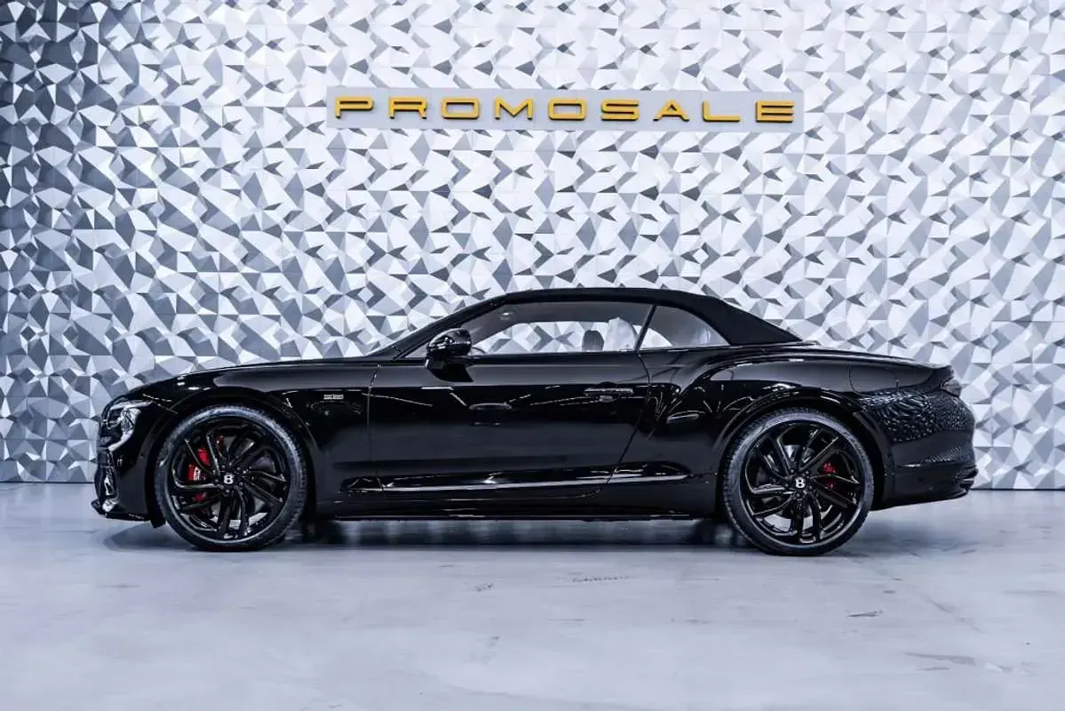 Usado Bentley Continental 783 CV (575 kW) 2025 Negro Coupe