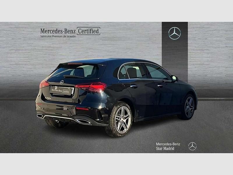 Usado Mercedes A250 218 CV (160 kW) 2025 Negro Berlina