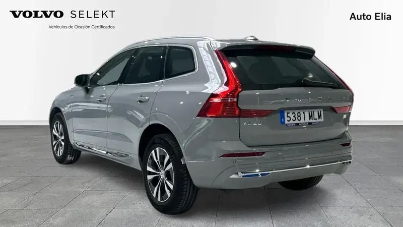 Usado Volvo XC60 Core 350 CV (257 kW) 2023 SUV