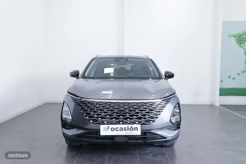 Usado Omoda 5 146 CV (107 kW) 2025 Gris SUV