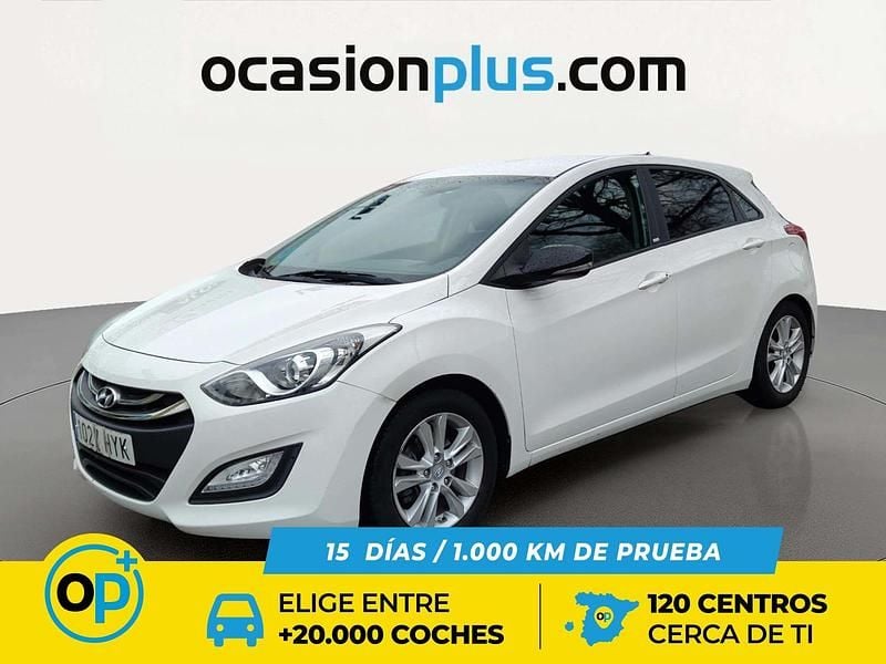 Usado Hyundai i30 GO! 101 CV (74 kW) 2014 Blanco Utilitario
