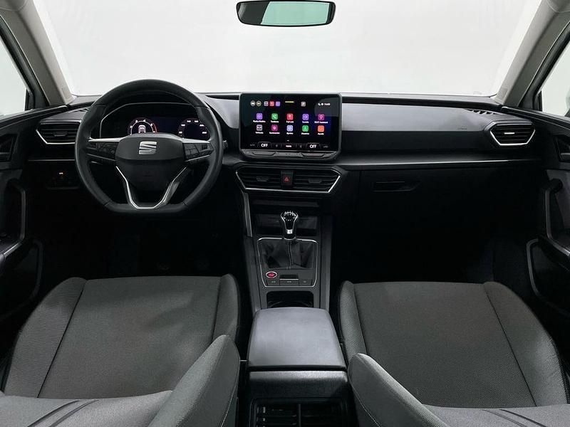 Usado Seat Leon Style 116 CV (85 kW) 2025 Blanco Berlina