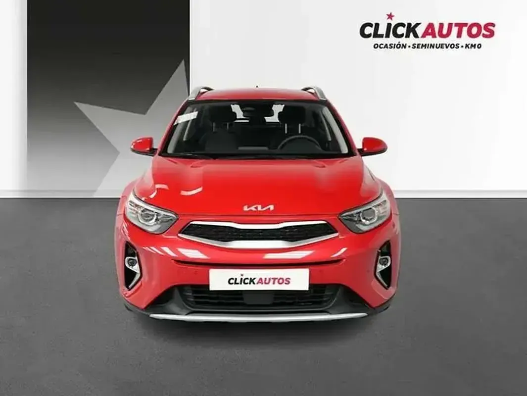 Usado Kia Stonic Active 79 CV (58 kW) 2026 Rojo SUV