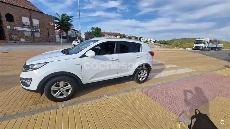 Usado Kia Sportage 135 CV (99 kW) 2014 Blanco SUV