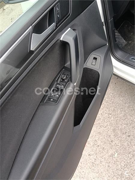 Usado VW Tiguan Sportline 190 CV (139 kW) 2017 Blanco SUV