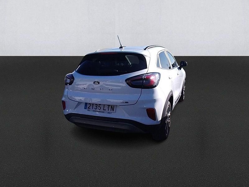 Usado Ford Puma Titanium 125 CV (91 kW) 2021 Blanco SUV
