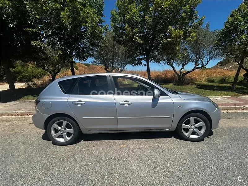 Usado Mazda 3 Active 109 CV (80 kW) 2006 Gris / plata Berlina
