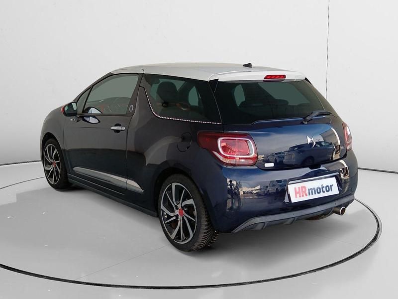 Usado DS Automobiles DS3 Style 110 CV (80 kW) 2017 Negro Utilitario