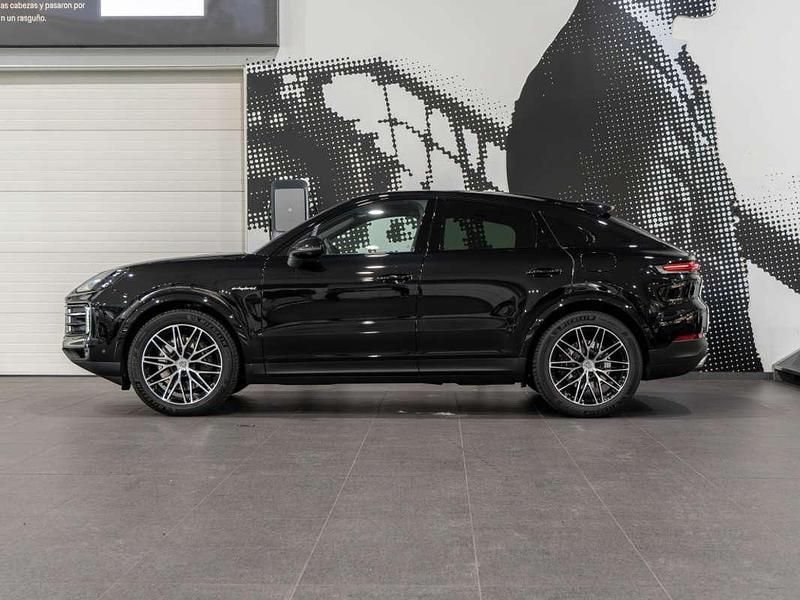 Usado Porsche Cayenne 470 CV (345 kW) 2025 Negro SUV
