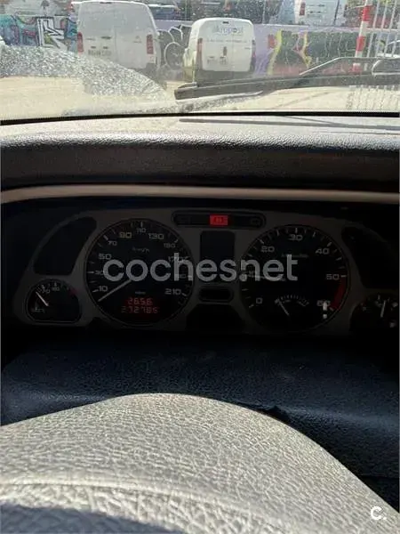 Usado Peugeot 306 90 CV (66 kW) 2000 Gris / plata Berlina