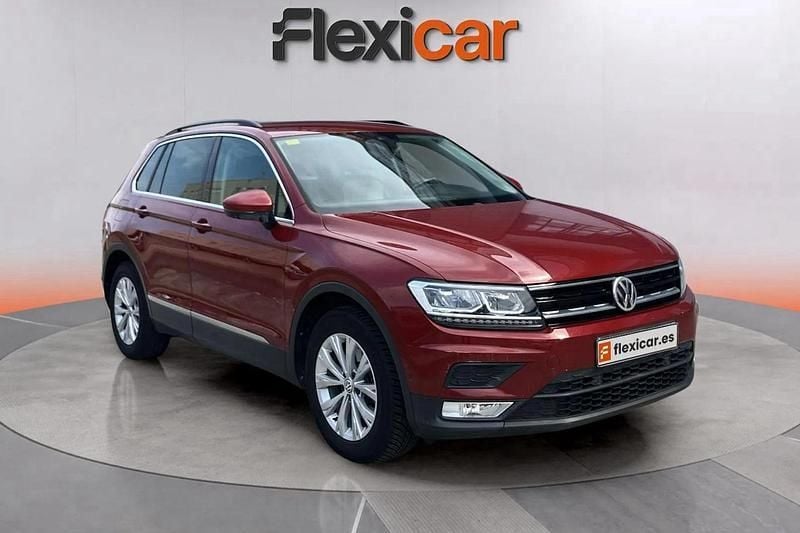 Rojo Usado 2016 VW Tiguan Advance SUV | 17.790 € (Precio justo) - Imagen 1/4